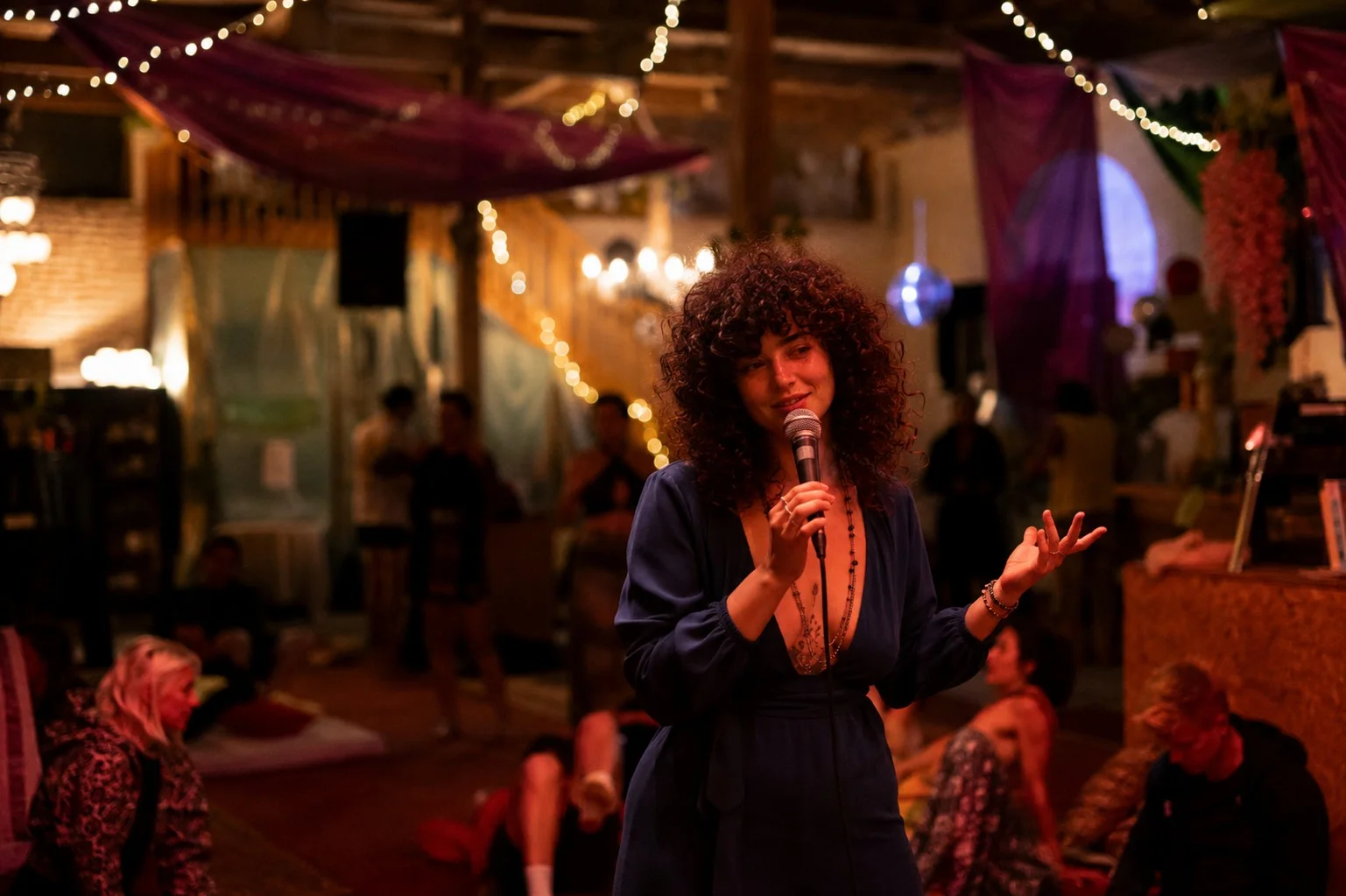 Sapphire Leela offering somatic sexology in Cologne,Germany and Spain